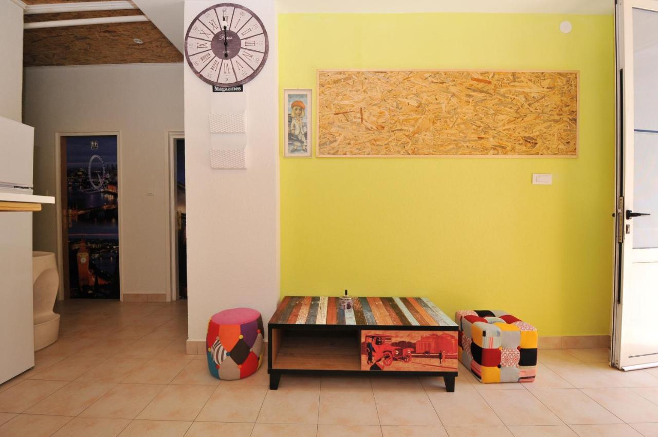 Oasis Hostel Split Eksteriør bilde