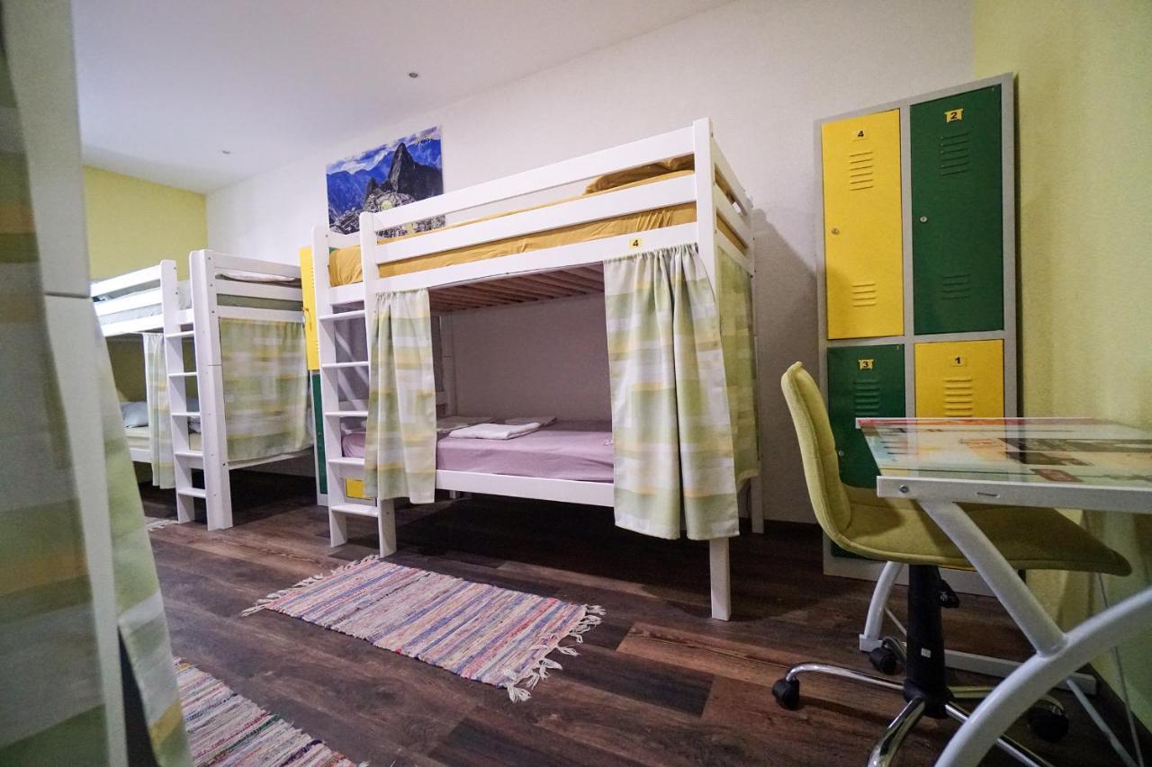 Oasis Hostel Split Eksteriør bilde