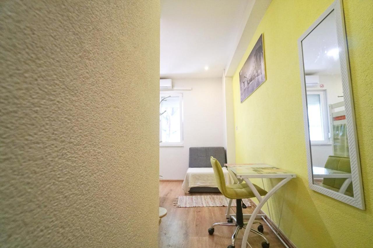 Oasis Hostel Split Eksteriør bilde